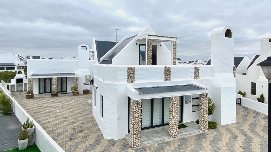 4 Bedroom Property for Sale in Dwarskersbos Western Cape